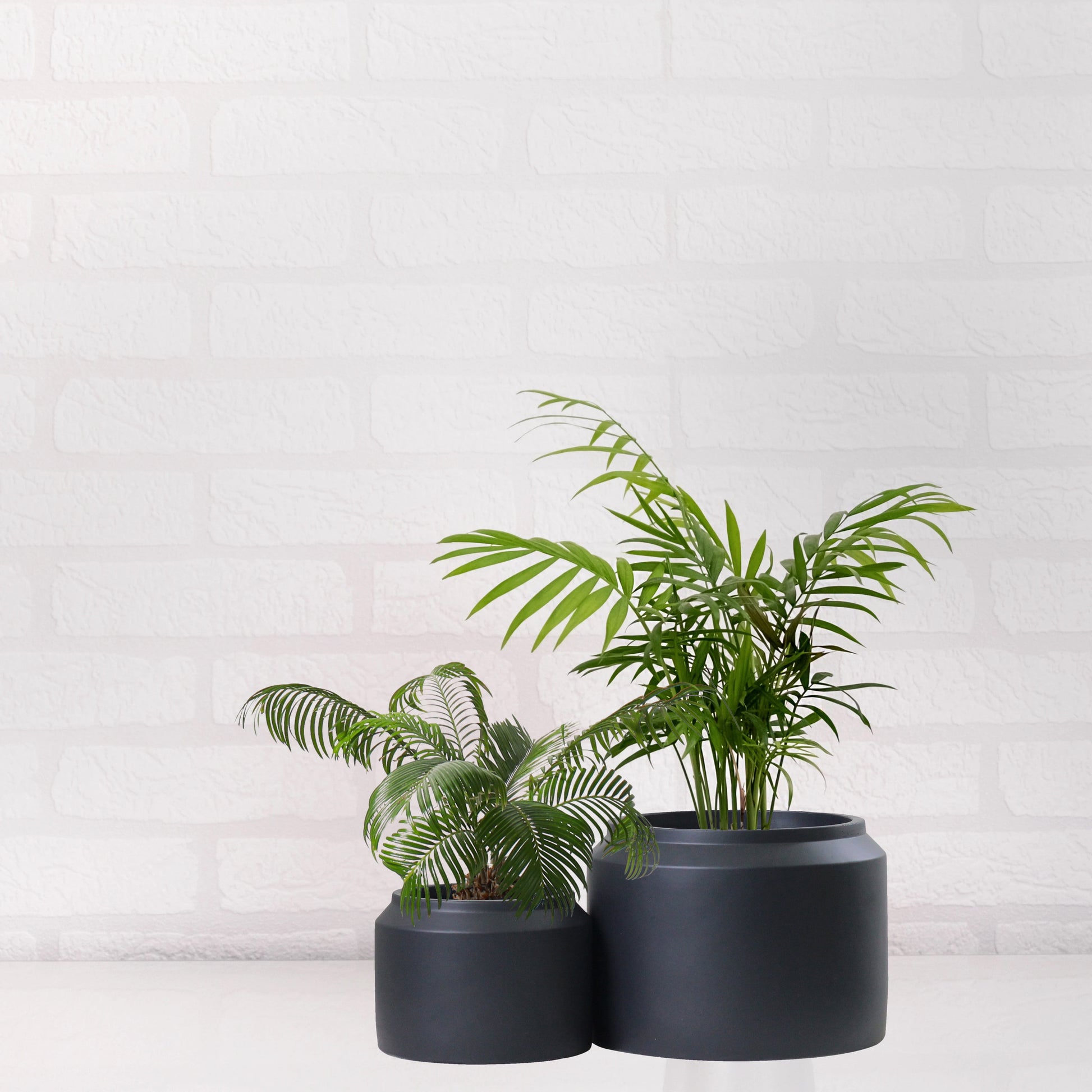 Porto Plant Pots - Matt Black Ceramic Jar Design Plant Pots Indoor & Outdoor Set 2 Planters